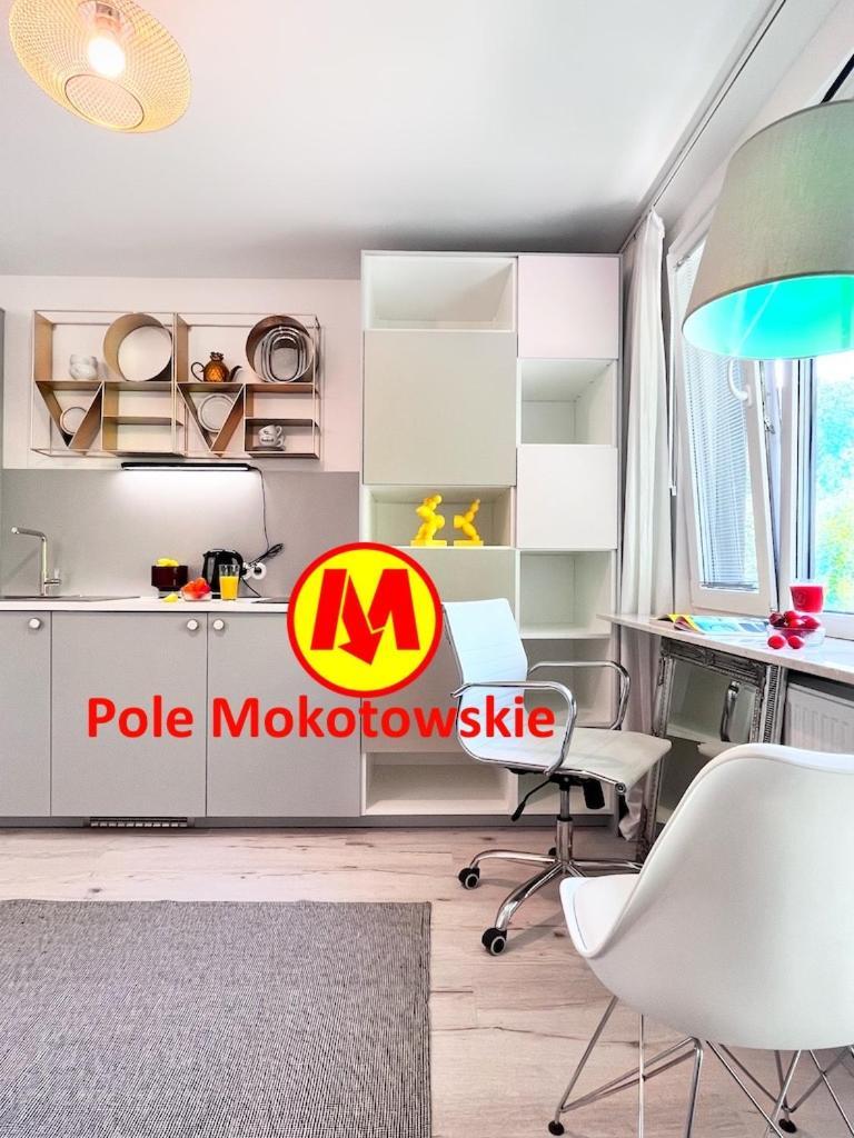 Apartment Cozy At Park Near City-center +netflix +wifi Warschau